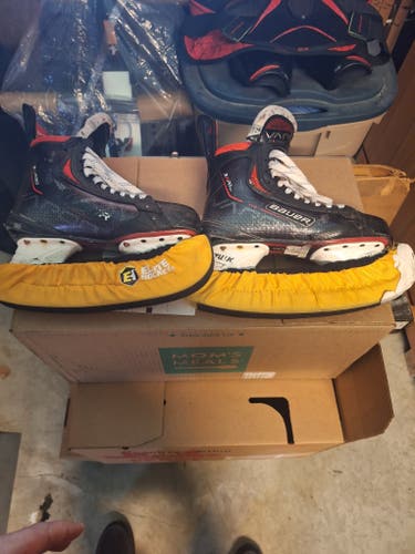 Bauer Vapor 3X Pro Hockey Skates Regular Width 7.5 (Used)