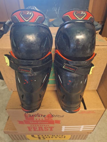 Senior Bauer X- 14" Shin Pads (Used)