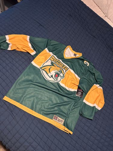 Norther Michigan University Wildcats Green XXL Men's hockey Jersey (New)
