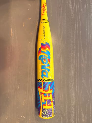 2026 Victus Nova Lit Composite USSSA Certified Bat (-8) 23 oz 31" (Used)