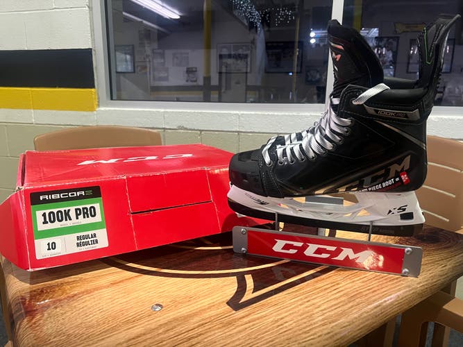 CCM Ribcor 100k Pro Hockey Skates Regular Width 10 (New)