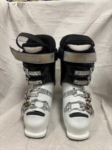 Mondo 19 & 19.5 Kid's Tecnica Bodacious 65 All Mountain Ski Boots (Used)