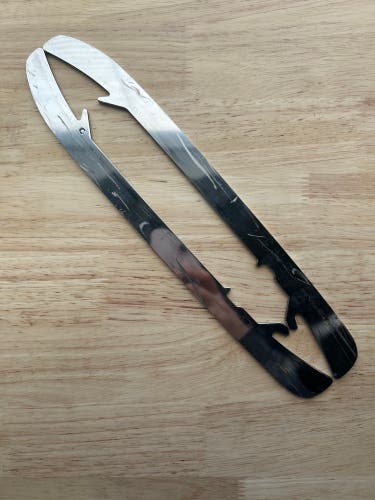 Bauer LSPULSE 280 Tampa Bay Lighting Pro Stock Skate Blades / Runners (Used)