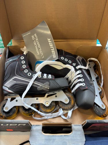 Bauer Vapor X300R Inline Skates Regular Width Size 4 (New)