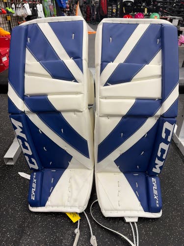 32" 2022 CCM Extreme Flex E5.5 Goalie Leg Pads (New)