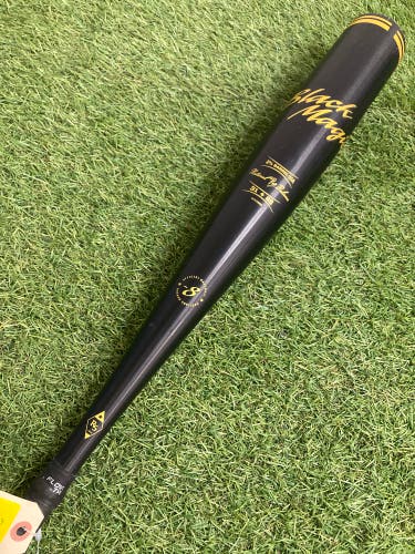 Easton Black Magic (2 3/4") USSSA Bat 2023 (-8)