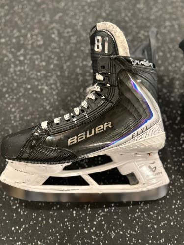 Bauer Vapor Flylite Hockey Skates (Used)