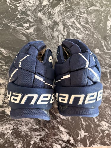Bauer Supreme Mach Gloves 14" (Used)