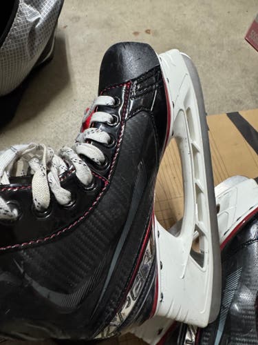Bauer Vapor X2.7 Hockey Skates - Size 6.5