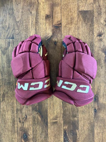 CCM JetSpeed FT1 Gloves 14" Pro Stock Arizona Coyotes NHL (Used)