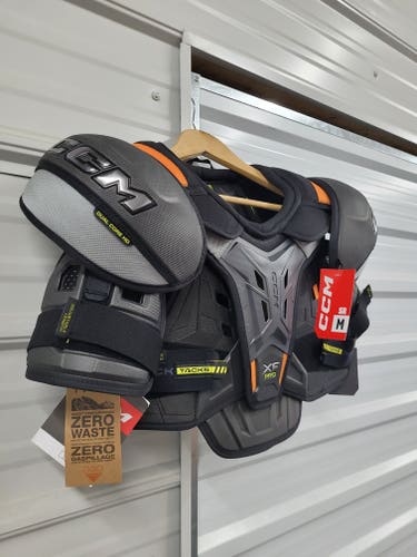 NEW! Medium Senior CCM Tacks XF Pro Shoulder Pads Pro Stock (New)