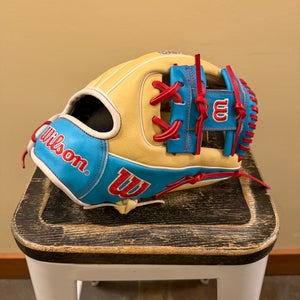 NEW Wilson A2000 1786 Infield Baseball Glove 11.5" *RHT*