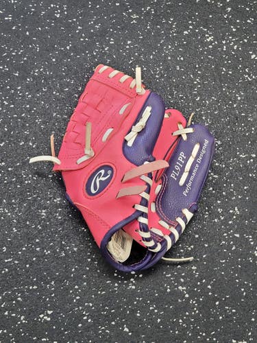 Used Rawlings PLAYER SERIES BB/SB Glove RH Throw Pink 9" 11849-S000038478
