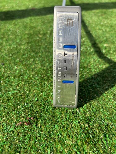 Men's Cleveland HB Soft Blade Right Handed Putter (Used)