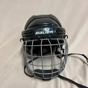 Small Bauer BHH2100 Helmet (Used)