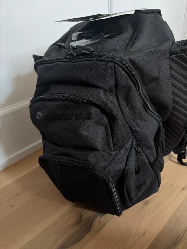 BRAND NEW!!! Black Kids Unisex Small / Medium Black DeMarini Voodoo OG Backpack