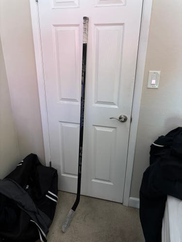 Senior CCM Ribcor Trigger 9 Right Handed Hockey Stick P29 70 Flex (Used)