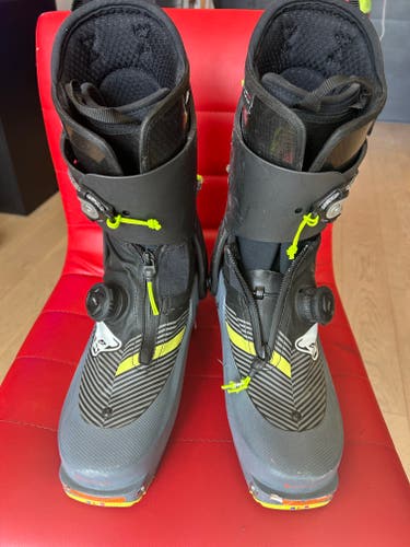 Dynafit Mezzalama Skimo Boots - Mondo 27.5 / EU 42 2/3 - Great Condition - Used 4 Times