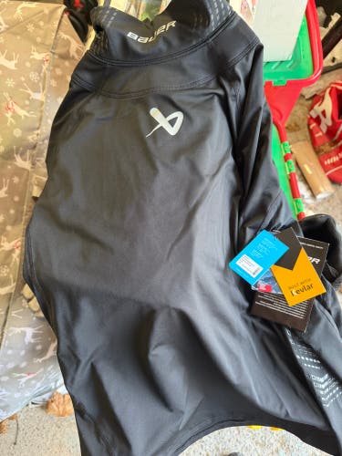 Black Medium Men's Bauer Compression (New)