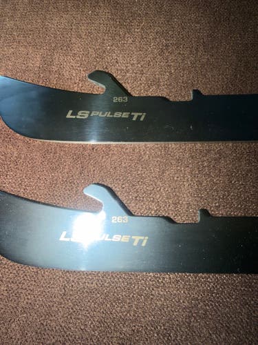 Bauer LS Pulse Ti 263 mm (New)