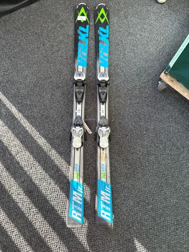 Volkl RTM Jr 140 cm Skis With Marker 7.0 Bindings (Used)