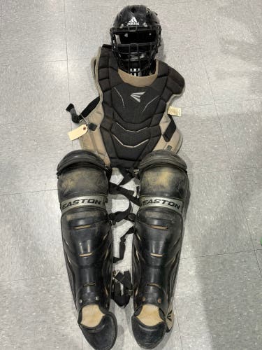 Intermediate Easton Game Time Catcher's Set (Used)