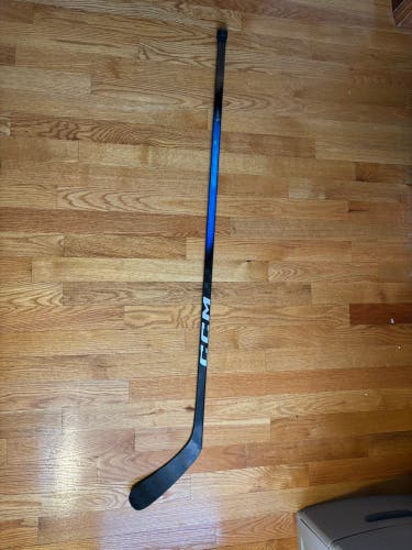 Custom Blue Senior CCM JetSpeed FT8 Pro Right Handed Hockey Stick P29 85 Flex (Used)