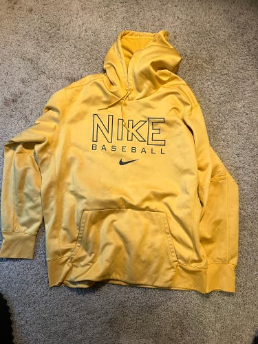 Yellow Men's XL Nike Sweatshirt (Used)