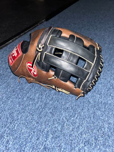 Pro Issue - Rawlings Heart of the Hide 11.75"