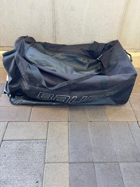 Bauer Goalie Wheeled Bag