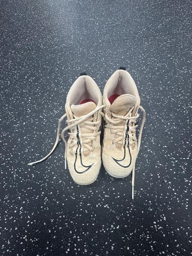 Used Nike ALPHA BB CLEATS BB/SB Cleats White Junior 01.5 11849-S000038684