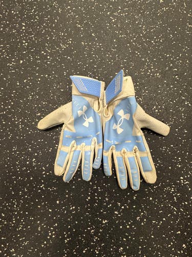 Used Under Armour BB/SB Batting Gloves White SM 11849-S000038683