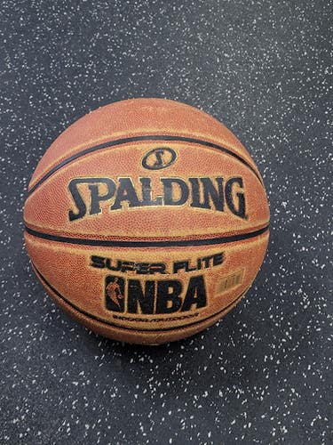 Used Spalding Basketball Adult Outdoor 11849-S000038520
