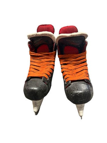 Bauer (Used) Intermediate Junior Size 2.5 Hockey Skates