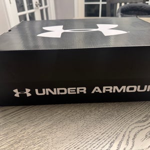 Men's Size 14 Under Armour High Top Turf Cleats