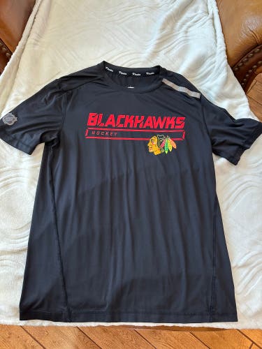 Chicago Blackhawks team issued T shirt Black Medium Men's (Used)