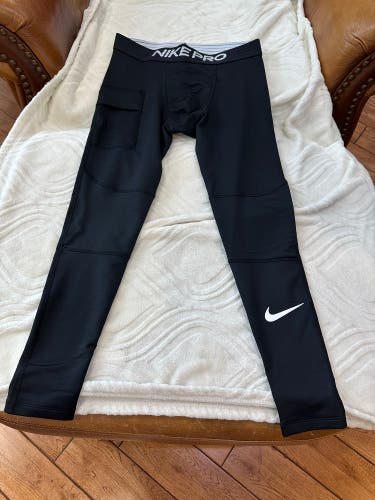 Nike Compression pants large(New)