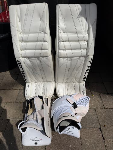 30+2 True Regular Goalie Full Set (Used)