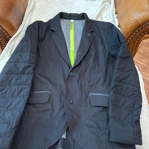 Black Men's Large Lululemon dress jacket(Used)