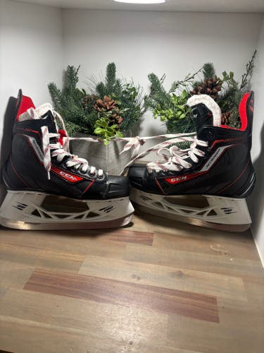 CCM JetSpeed 260 Hockey Skates