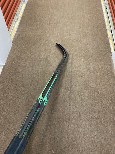 Two Pack Senior Warrior Alpha LX3 RH Hockey Stick P28 75 Flex