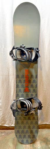 KEMPER XO 153cm Twin-Tip All-Mountain Snowboard KEMPER Bindings Medium EXCELLENT