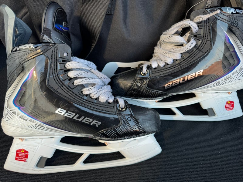2025 Bauer Vapor Flylite Hockey Skates 6.5 (Used)