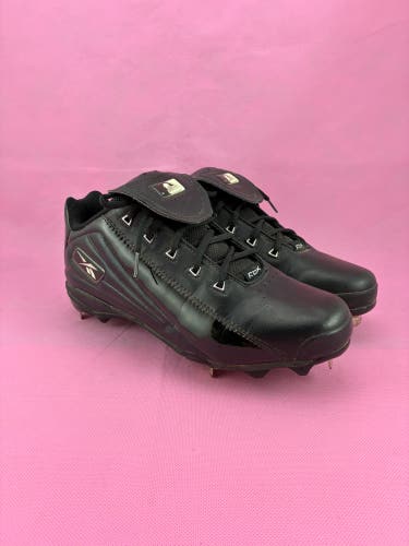 Reebok Low Top Metal Baseball Cleats Men’s 9