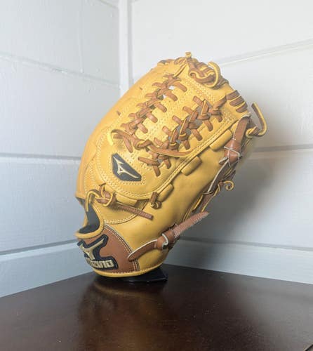 Mizuno Global Elite Infield Baseball Glove 11.75" - GGE 51 - Japan