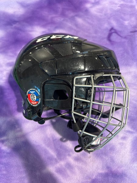 Black Medium CCM FitLite 40 Helmet (Used)