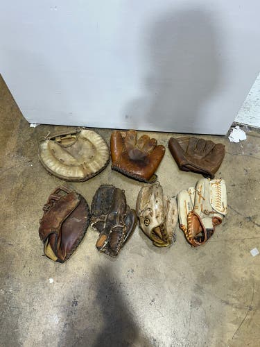 7 Vintage Leather Baseball Gloves