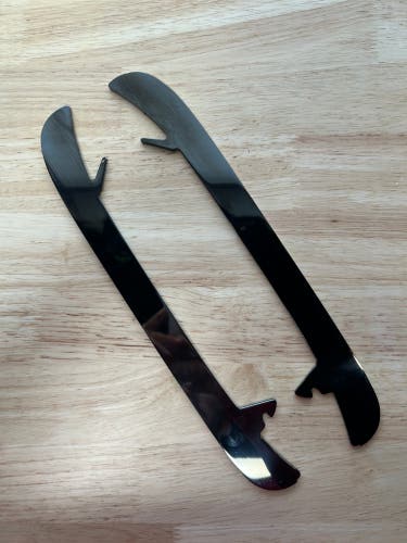 CCM Black Step Steel 271mm Detroit Redwings Pro Stock Skate Blades / Runners (Used)