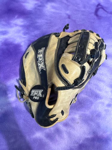 Brown Louisville Slugger TPX Omaha RH First Base Baseball Glove 13" (Used)
