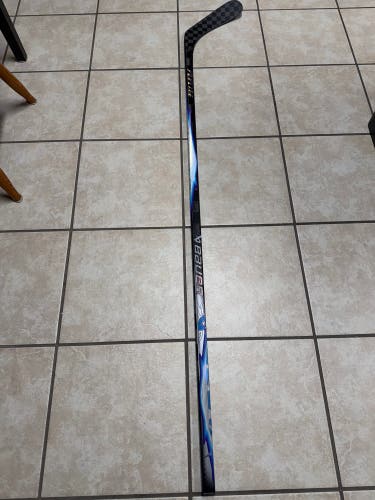Senior Bauer Vapor Flylite Right Handed Hockey Stick P92 77 Flex (Used)